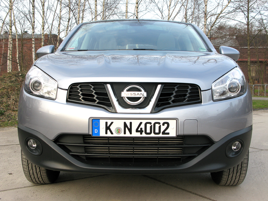 Nissan Qashqai: Frontansicht. 