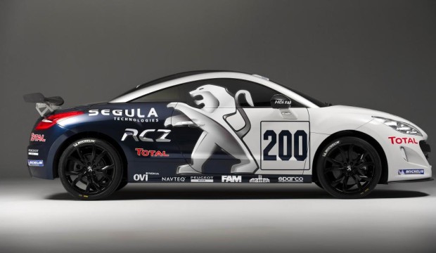Peugeot setzt zwei RCZ beim 24-Stunden-Rennen ein