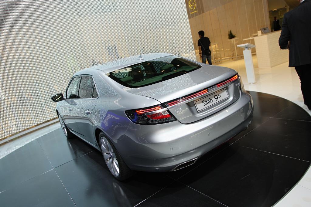 Saab 9-5.