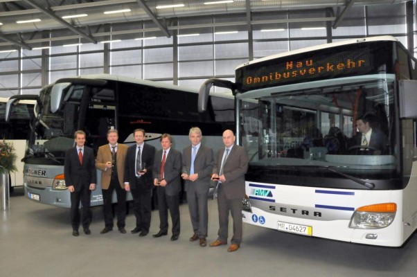 Setra liefert 17 Multiclass 400 an drei hessische Busunternehmen