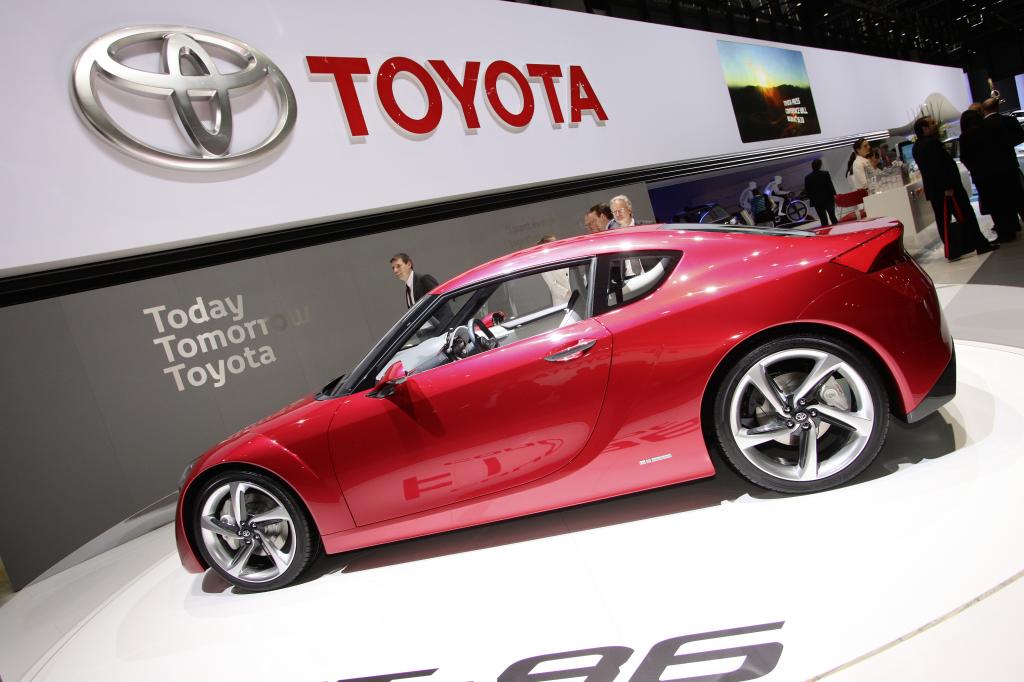 Toyota FT-86.
