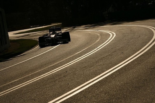 Trulli und Webber &uuml;ben Kritik: Die Sonne steht zu tief