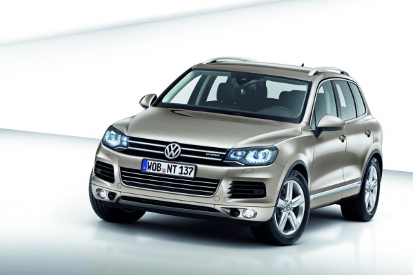 Volkswagen kündigt für 2013 Hybrid- und Elektrofahrzeuge an