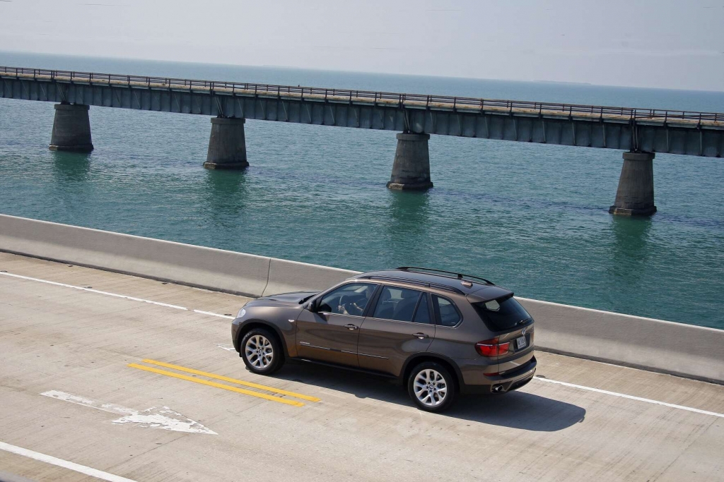  BMW X5: Bekanntes Gesicht, sparsamere Motoren 