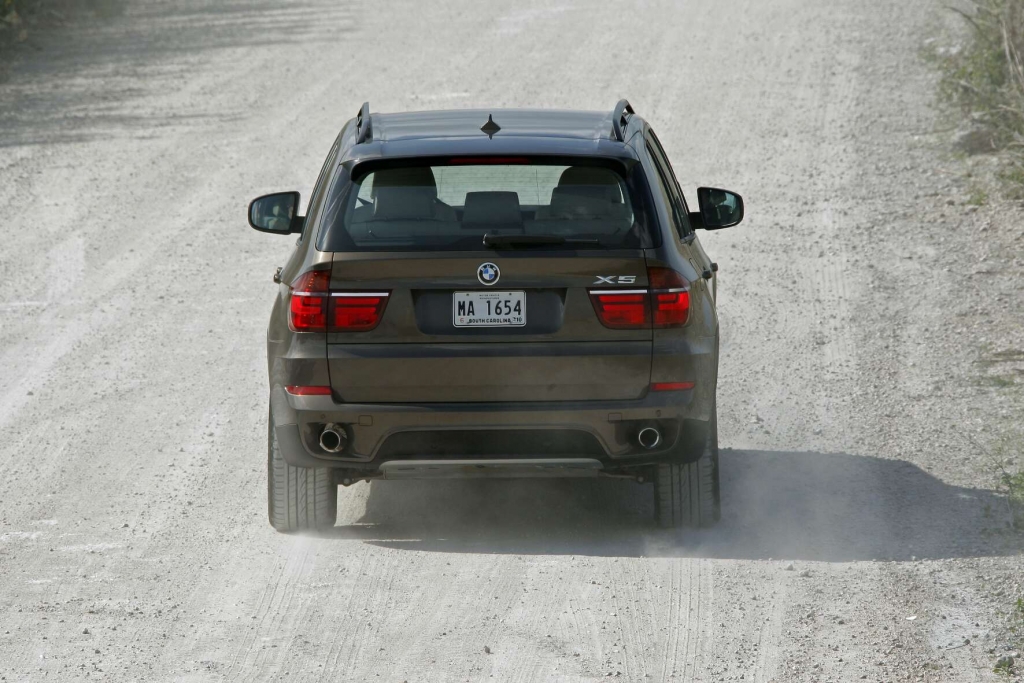  BMW X5: Bekanntes Gesicht, sparsamere Motoren 