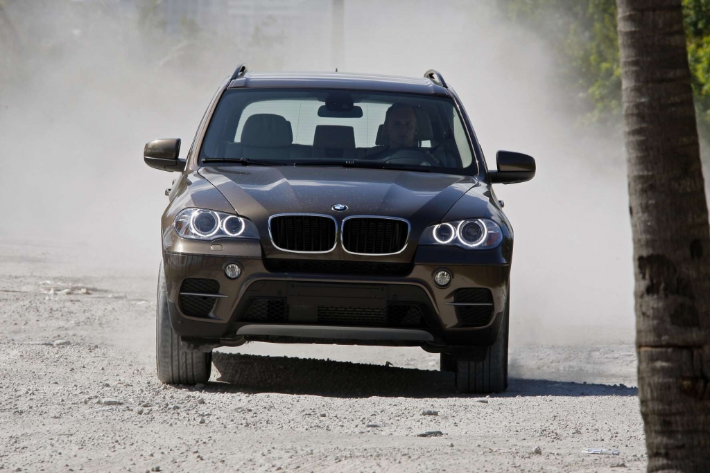  BMW X5: Bekanntes Gesicht, sparsamere Motoren 