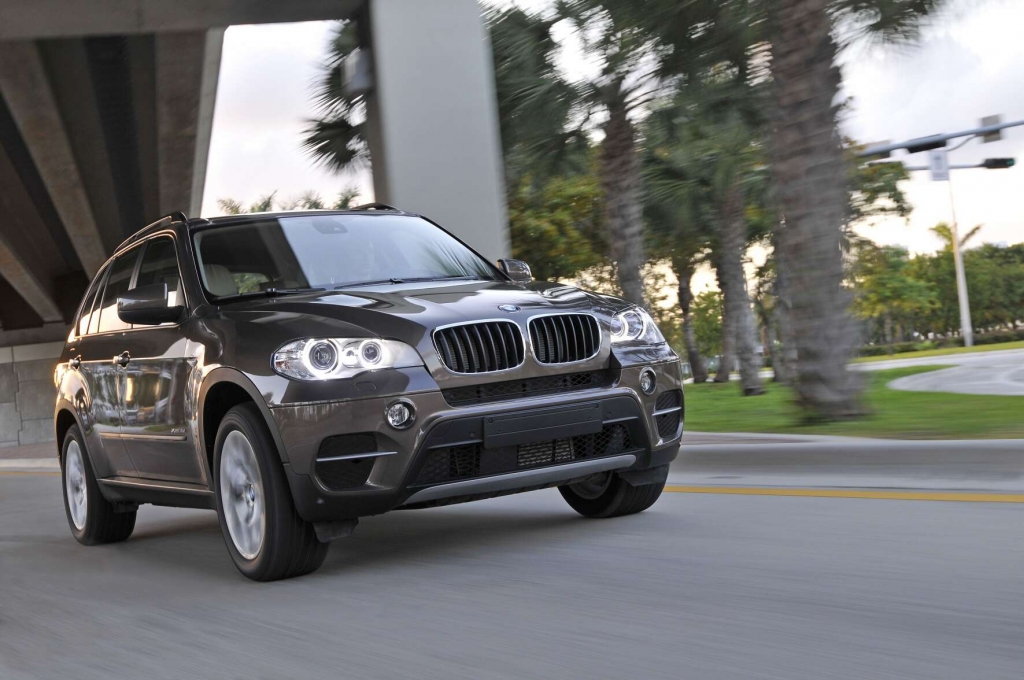  BMW X5: Bekanntes Gesicht, sparsamere Motoren 