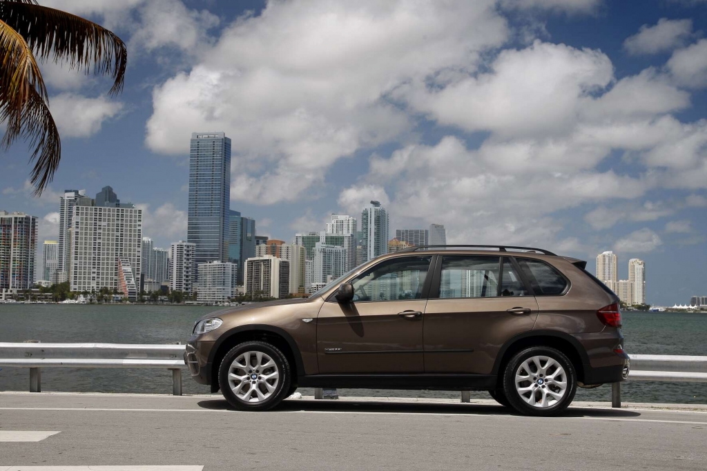  BMW X5: Bekanntes Gesicht, sparsamere Motoren 