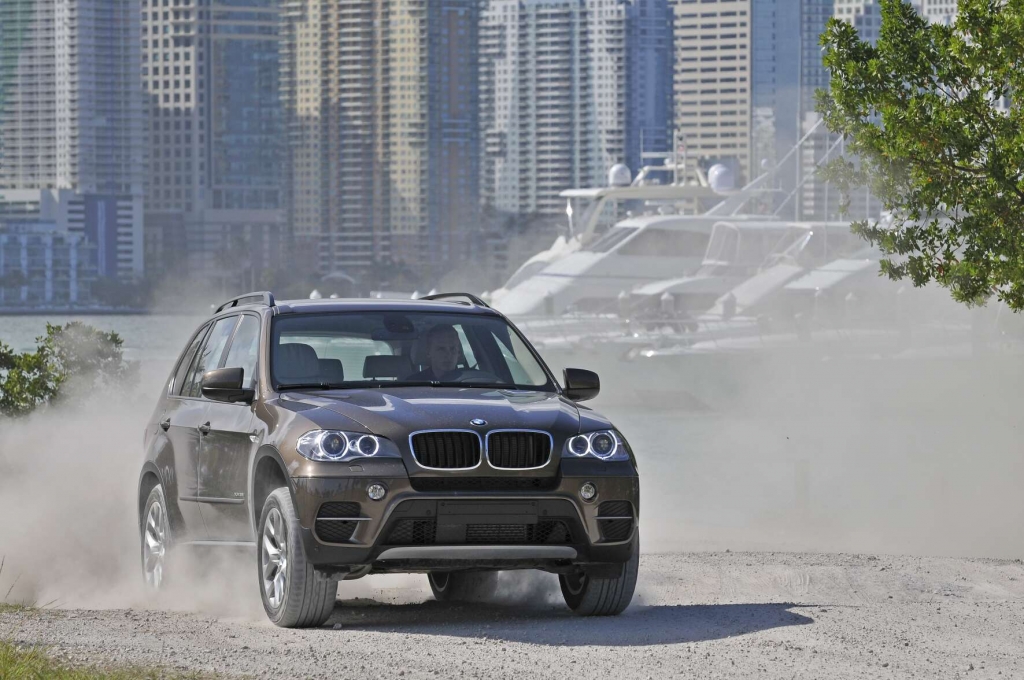  BMW X5: Bekanntes Gesicht, sparsamere Motoren 