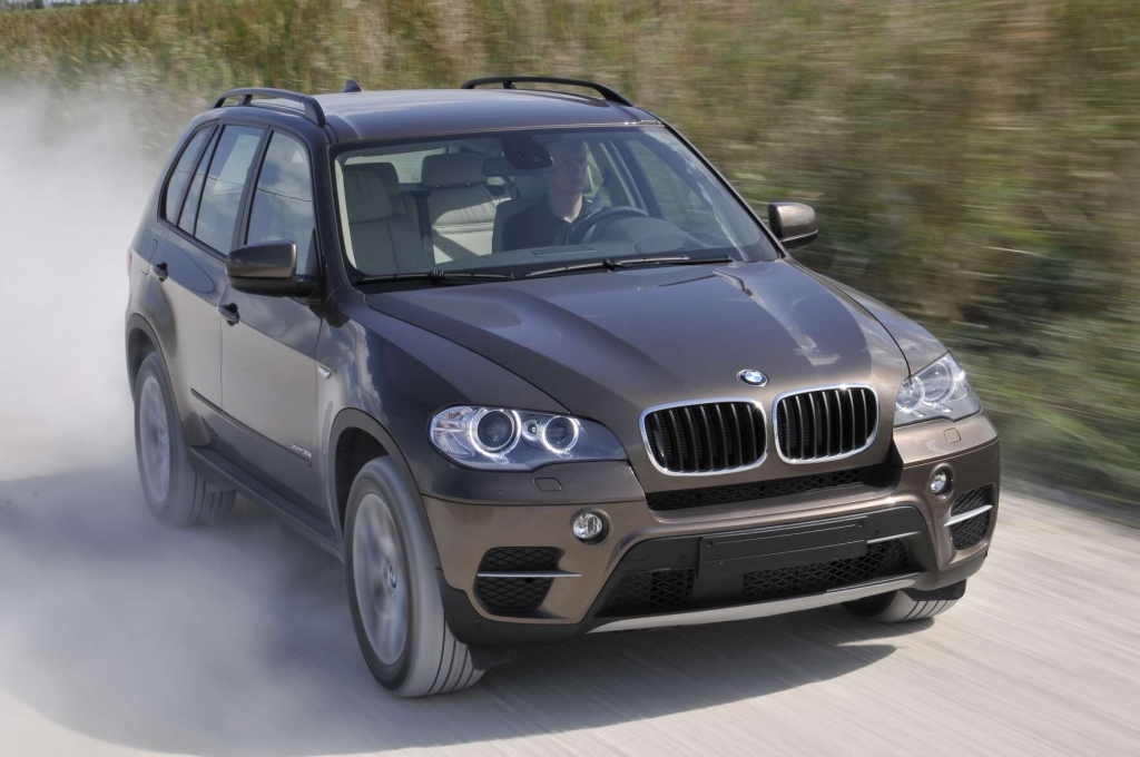  BMW X5: Bekanntes Gesicht, sparsamere Motoren 