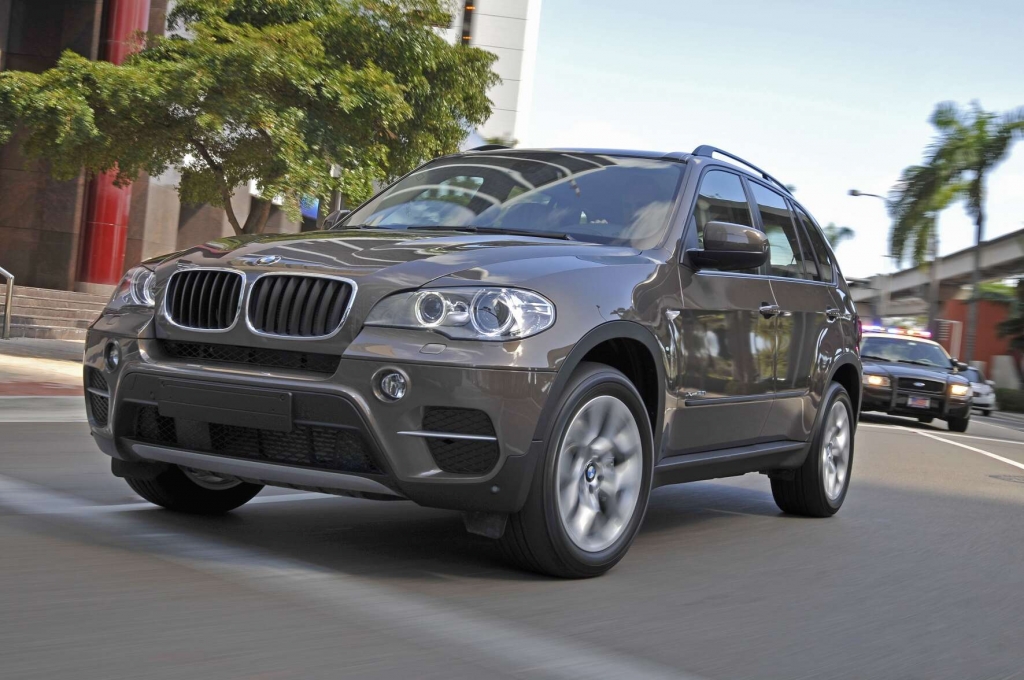  BMW X5: Bekanntes Gesicht, sparsamere Motoren 