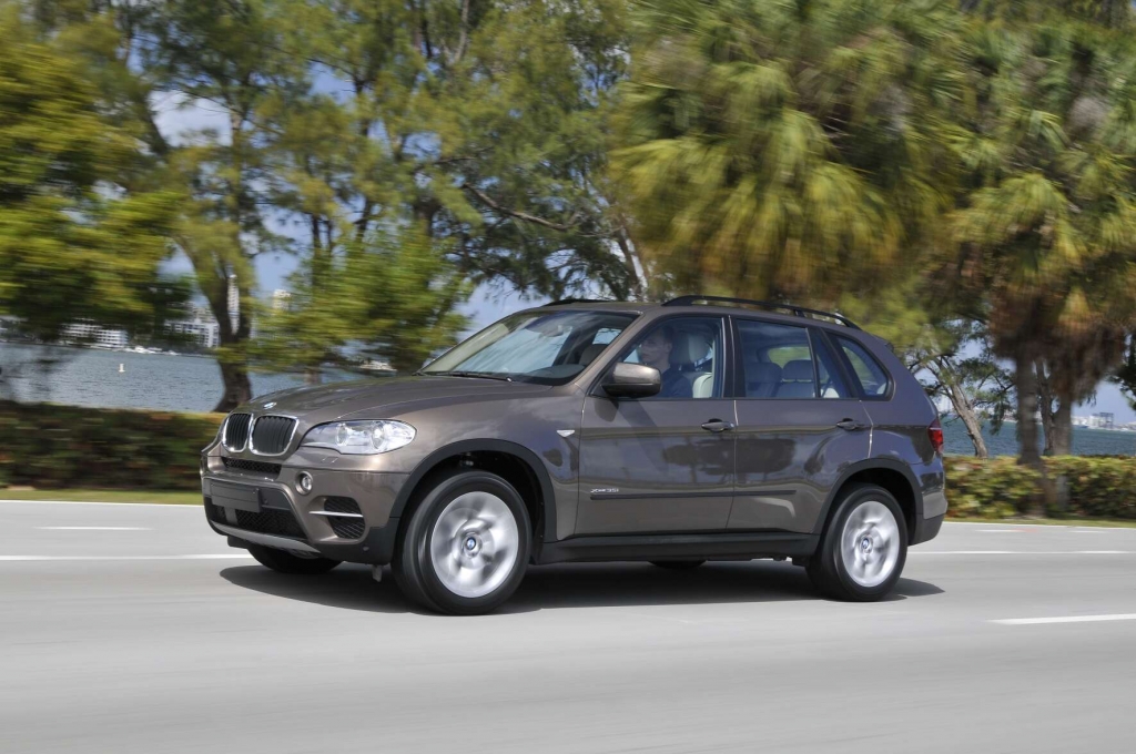  BMW X5: Bekanntes Gesicht, sparsamere Motoren 