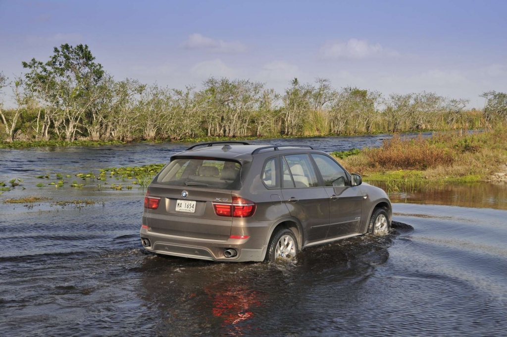  BMW X5: Bekanntes Gesicht, sparsamere Motoren 