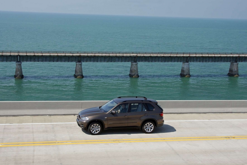  BMW X5: Bekanntes Gesicht, sparsamere Motoren 