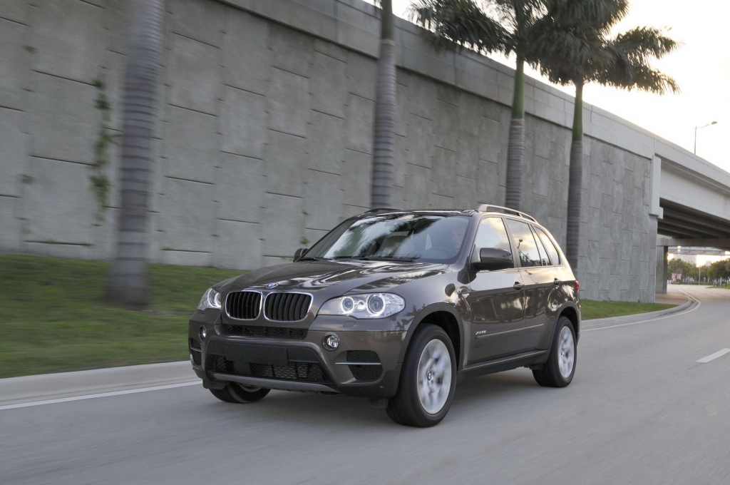  BMW X5: Bekanntes Gesicht, sparsamere Motoren 