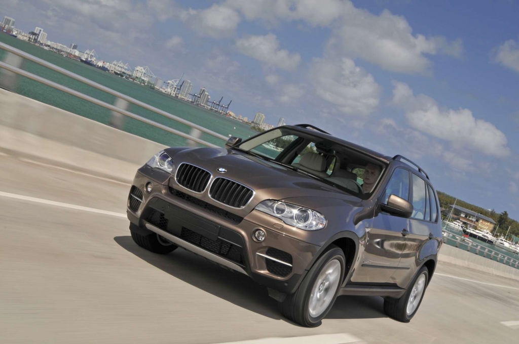  BMW X5: Bekanntes Gesicht, sparsamere Motoren 