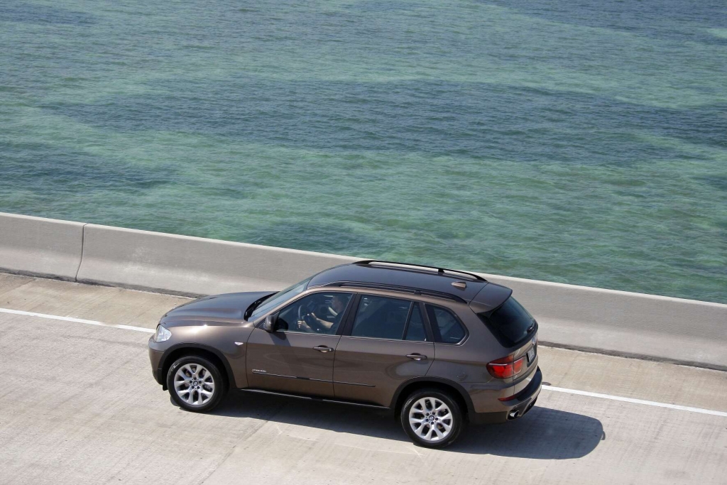  BMW X5: Bekanntes Gesicht, sparsamere Motoren 