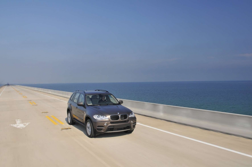  BMW X5: Bekanntes Gesicht, sparsamere Motoren 