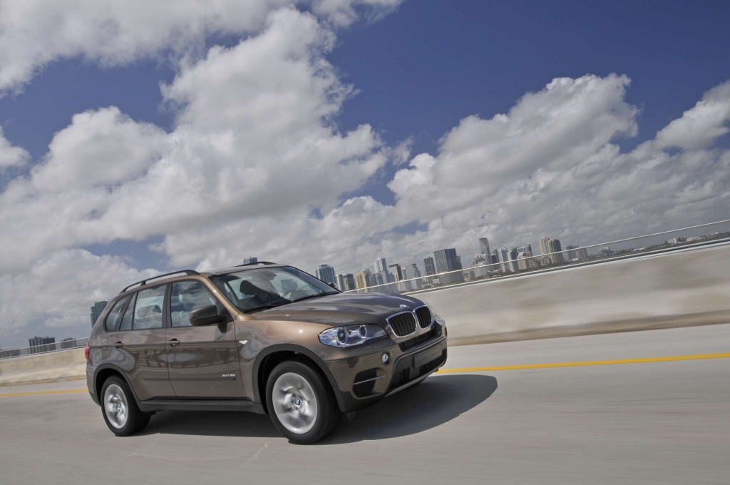  BMW X5: Bekanntes Gesicht, sparsamere Motoren 