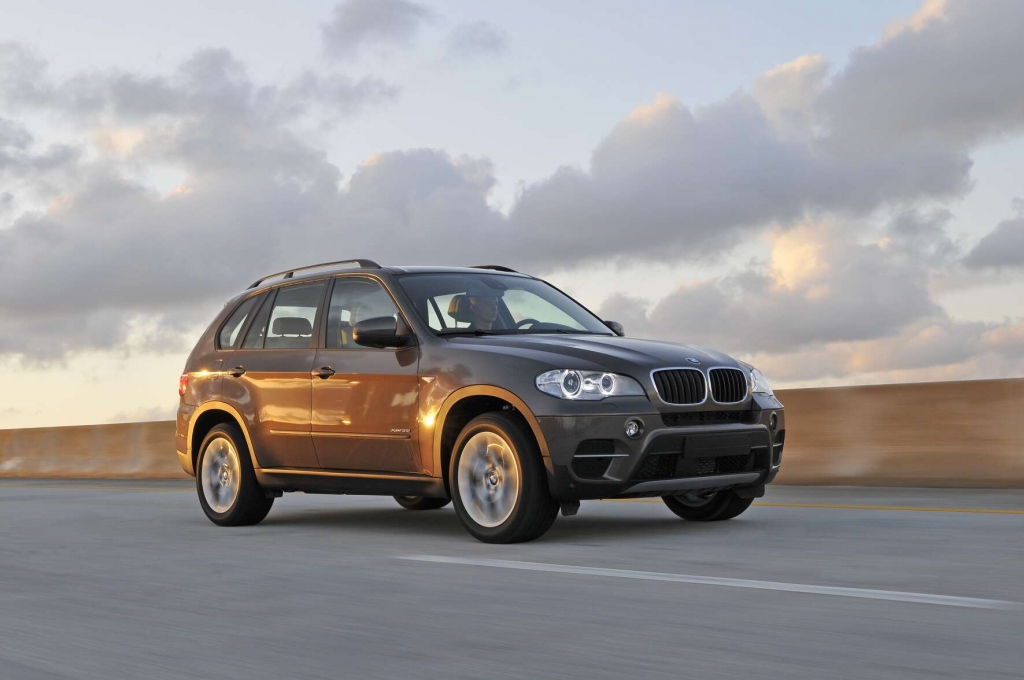 BMW X5: Bekanntes Gesicht, sparsamere Motoren 