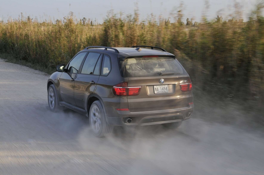  BMW X5: Bekanntes Gesicht, sparsamere Motoren 