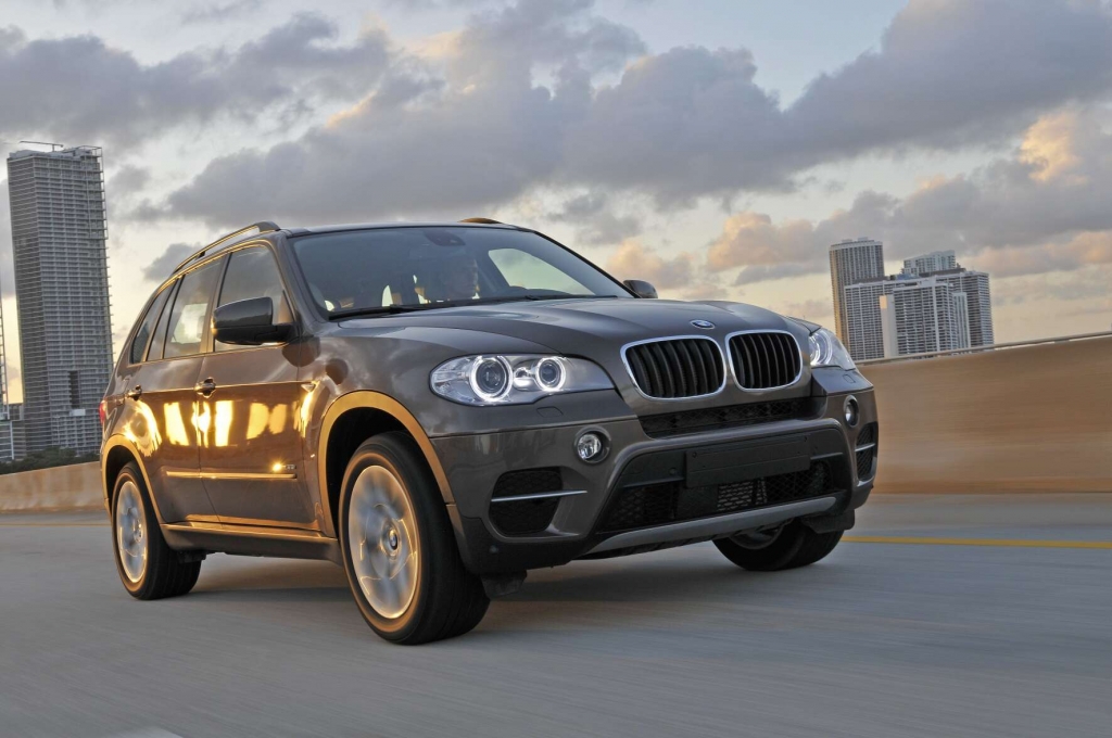  BMW X5: Bekanntes Gesicht, sparsamere Motoren 