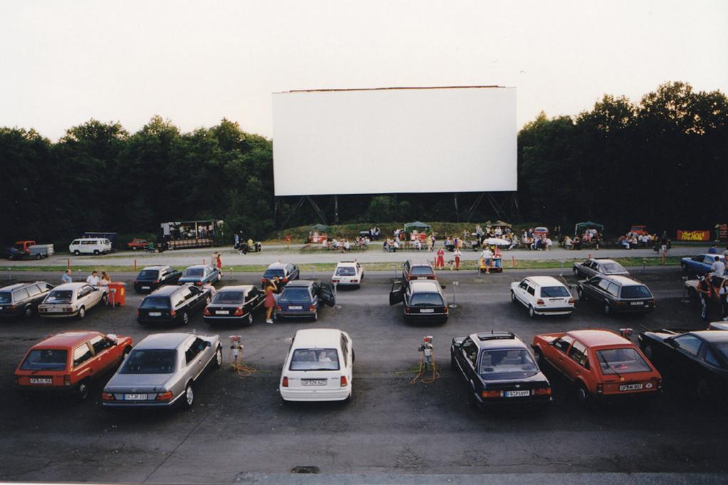 50 Jahre Autokino: Kintopp vor der Windschutzscheibe 