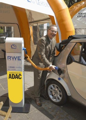 AMI 2010: ADAC unterstützt RWE Roadshow