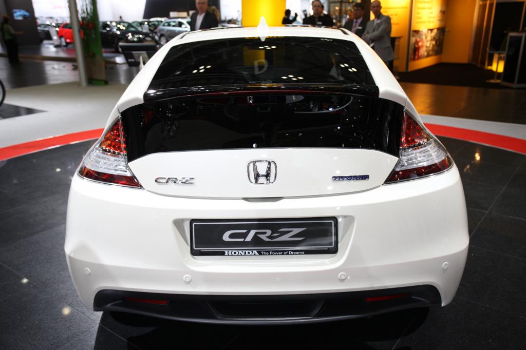 AMI 2010: Deutschlandpremiere von  Hondas CR-Z Hybrid-Sportcoupé. Startpreis21.990 Euro. - Bild(7) - Bild(7)