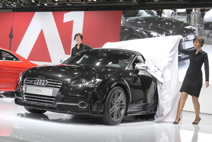 AMI 2010: Dynamisch, leicht, und hocheffizient – Audis TT als Weltpremiere - Bild