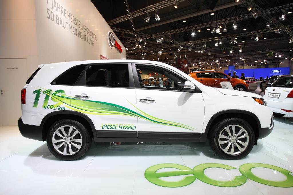 AMI 2010: Kia zeigt Sorento mit Diesel-Hybridantrieb - Bild(3)