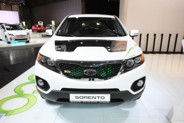 AMI 2010: Kia zeigt Sorento mit Diesel-Hybridantrieb