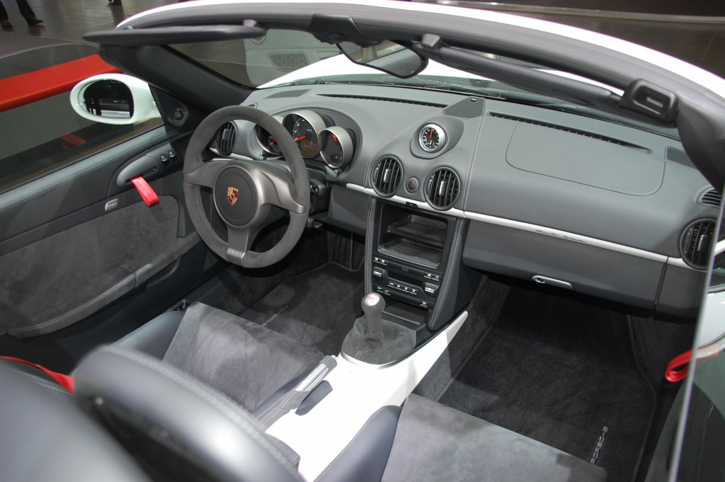 AMI 2010: Volkswagen und Porsche 