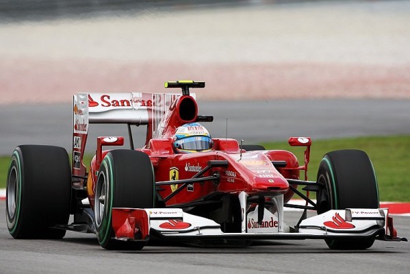 Alonso mit Bahrain-Motor in China: Kein brandneuer Motor