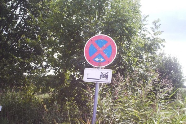 Alte Verkehrsschilder bleiben gültig 