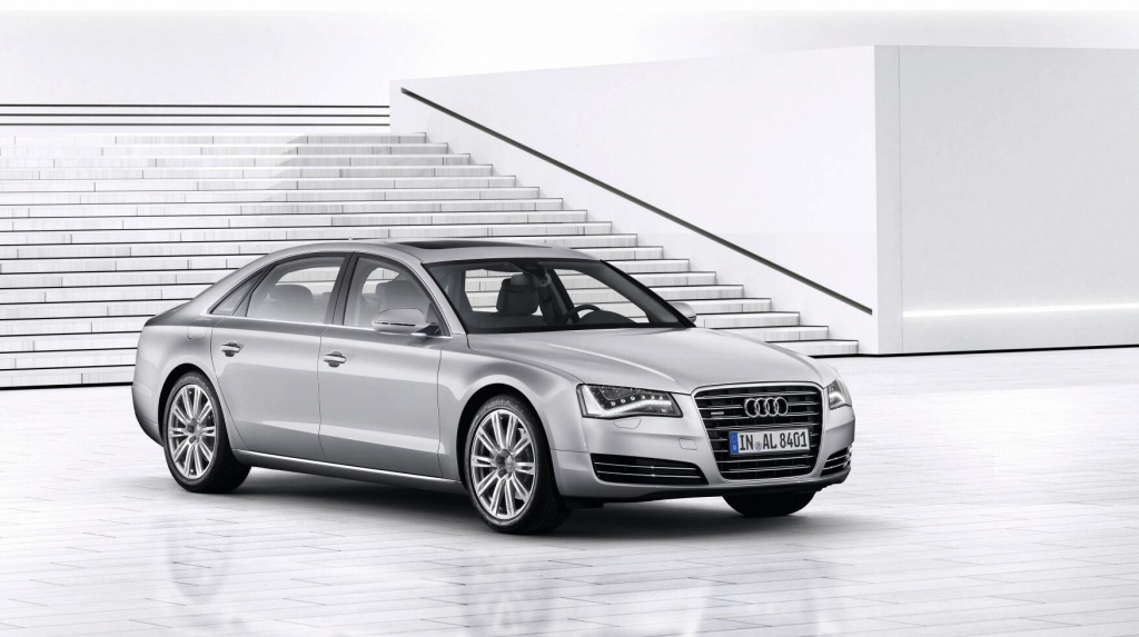 Audi A 8 L: Mehr Länge und noch mehr Luxus