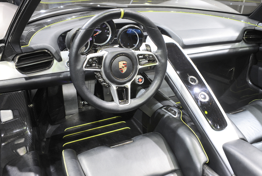 Auto China 2010: Weltpremiere Porsche Panamera