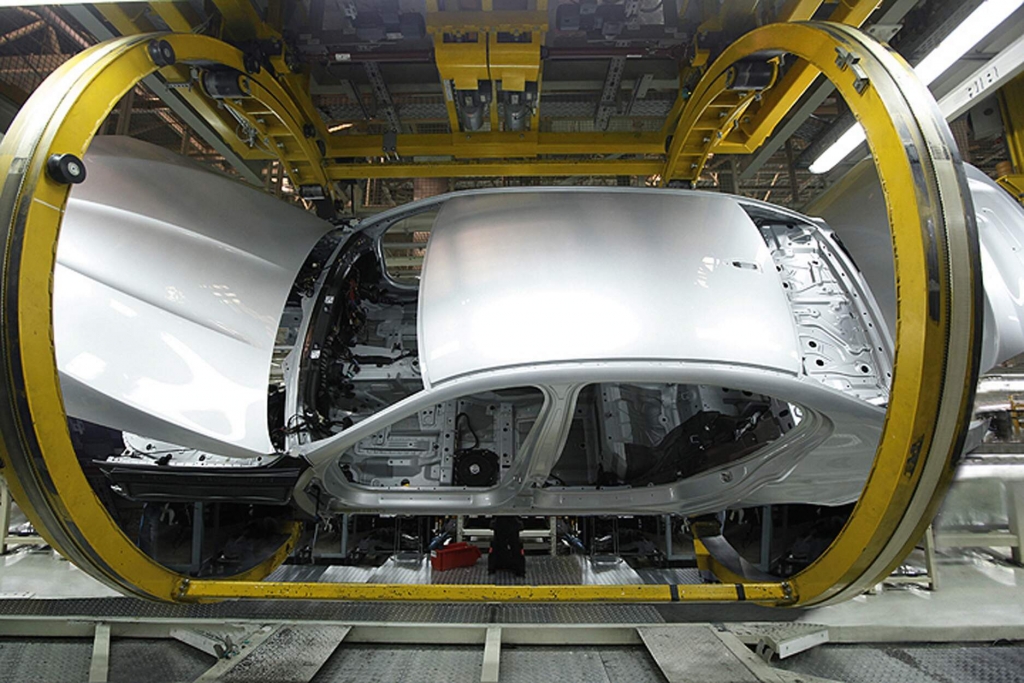 BMW Brilliance Joint Venture Shenyang, China, Produktion 5er Limousine Langversion (04/2010)