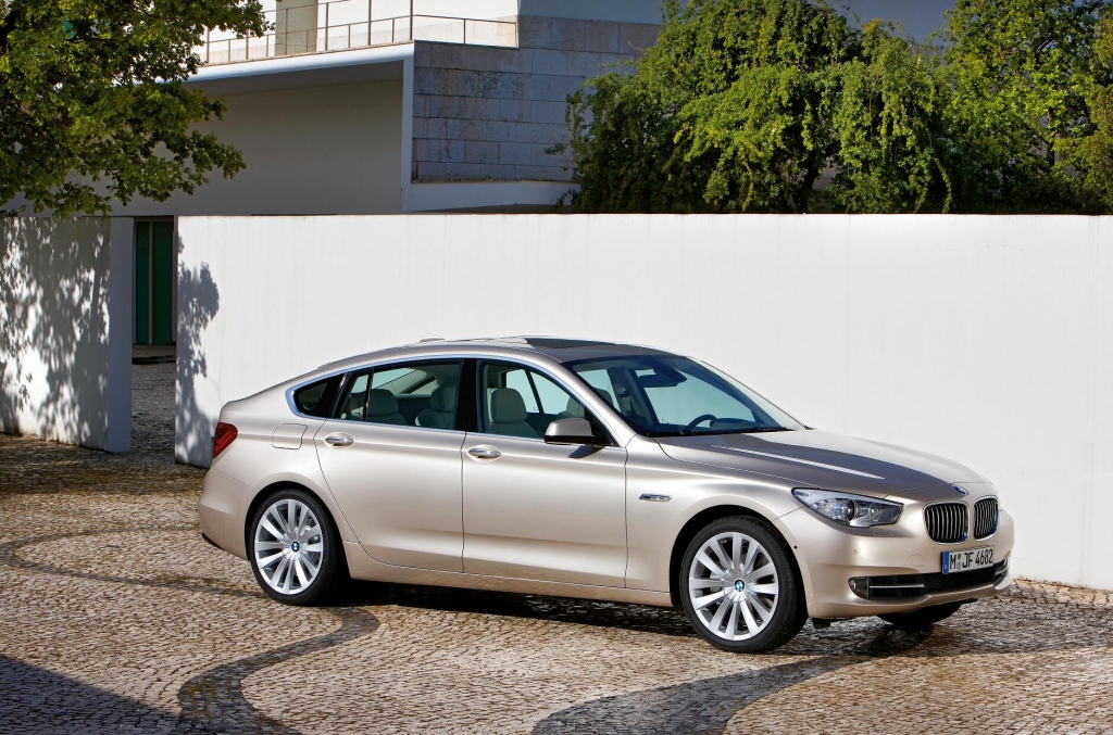 BMW xDrive für alle 5er GT und den 740 d verfügbar