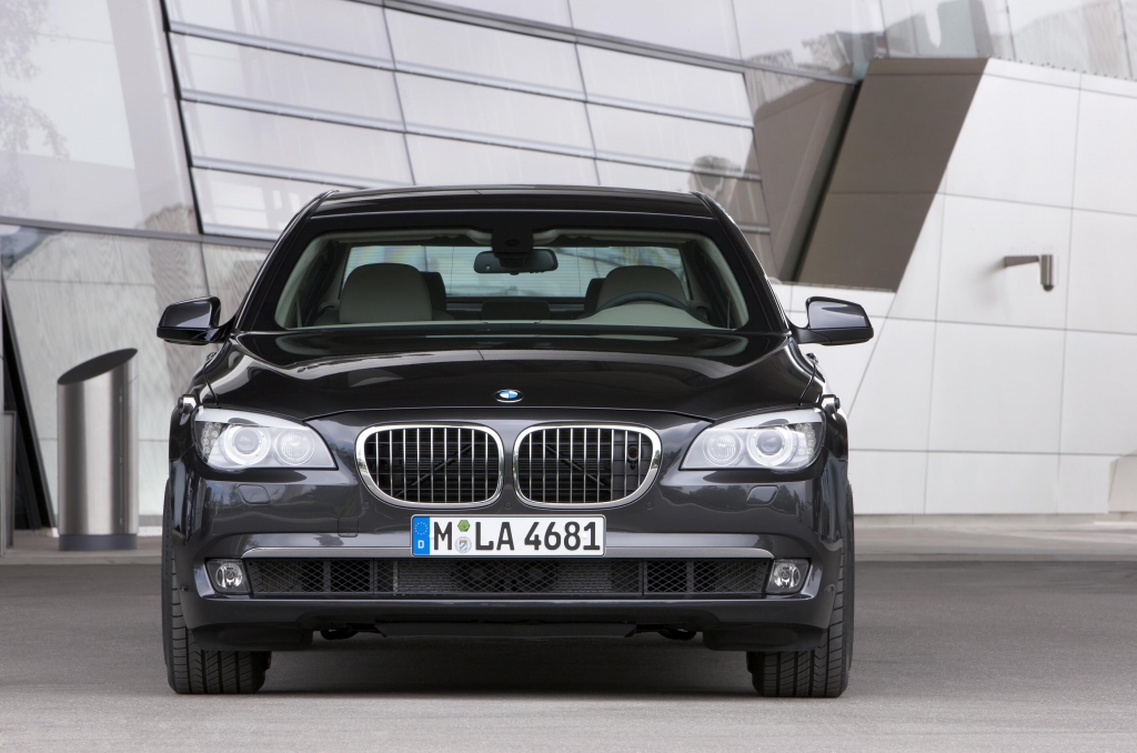 BMW xDrive für alle 5er GT und den 740 d verfügbar