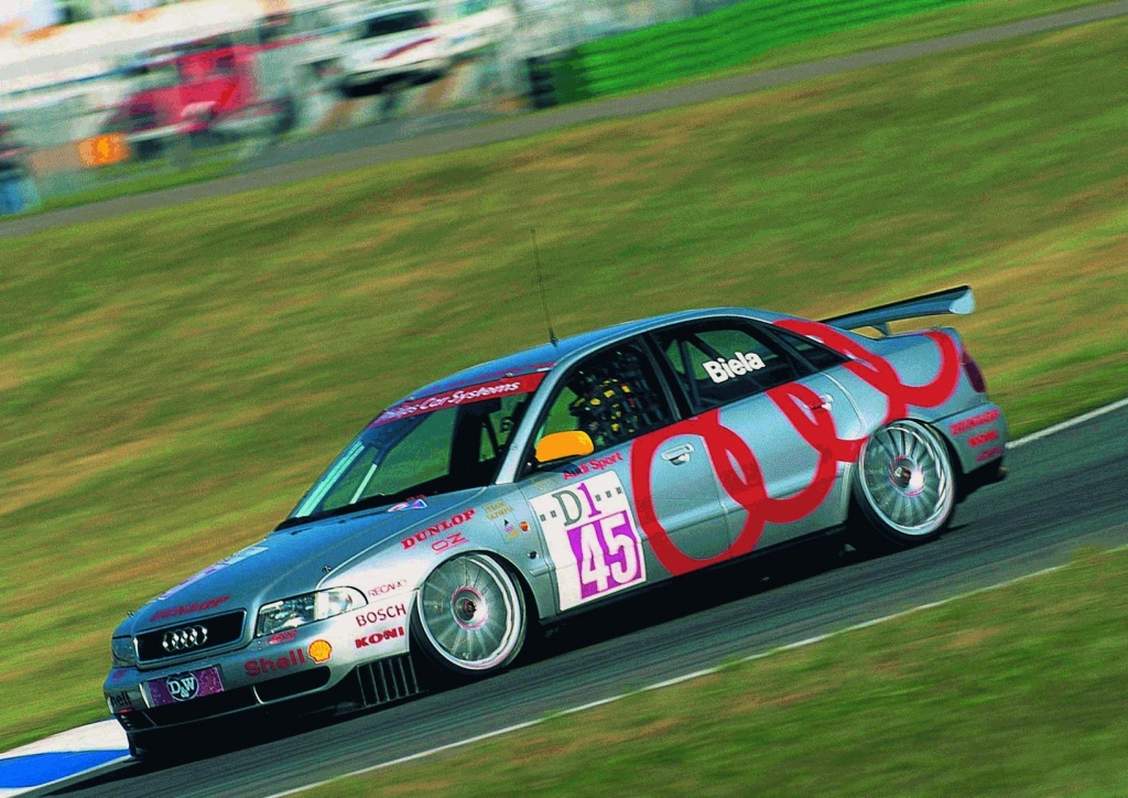Bis zum 31. August in der Ausstellung „Momente – 30 Jahre quattro“ im Audi Forum Neckarsulm zu sehen: Der Audi A4 STW. 