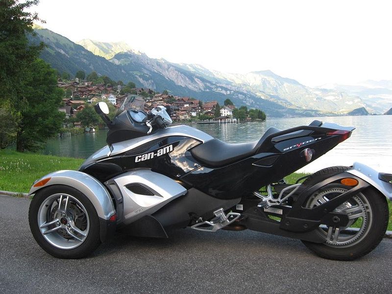 Can-Am Spyder auf der AMI - Dreiradfahren für Große