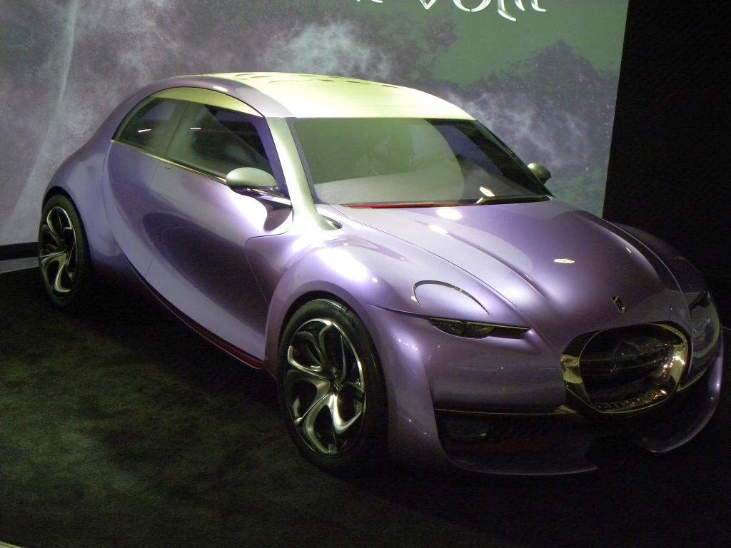 Citroën Revolte.