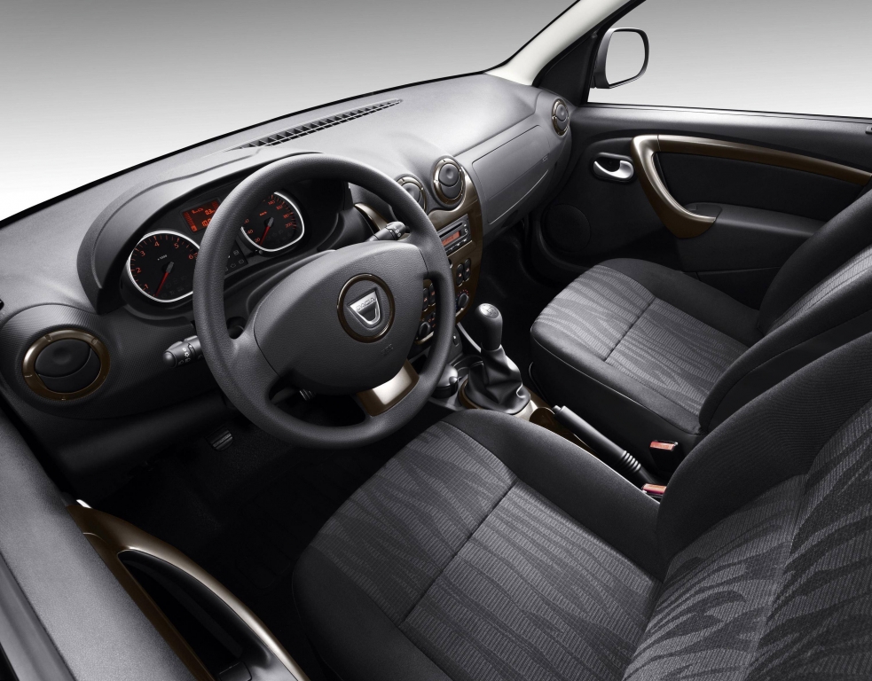 Dacia Duster: Preisbrecher für das Gelände 
