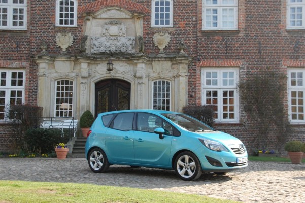 Der neue Opel Meriva startet unter 16.000 Euro