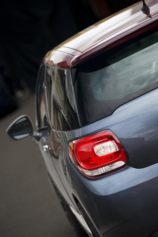 Fahrbericht Citroën DS 3 HDi 90: Farbenfrohe Charmeoffensive