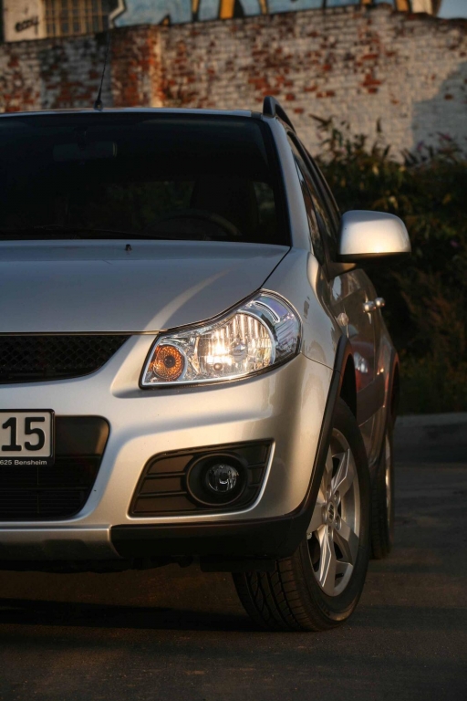 Fahrbericht Suzuki SX 4 2.0 DDiS 4x4: Frecher Flitzer