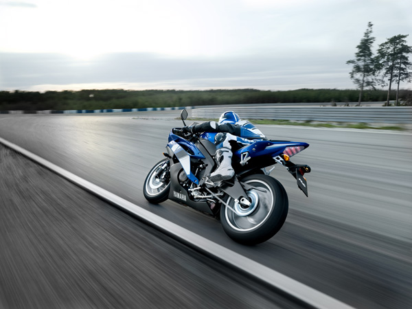 Fahrbericht Yamaha YZF-R6: Ein Racer für alle Tage 