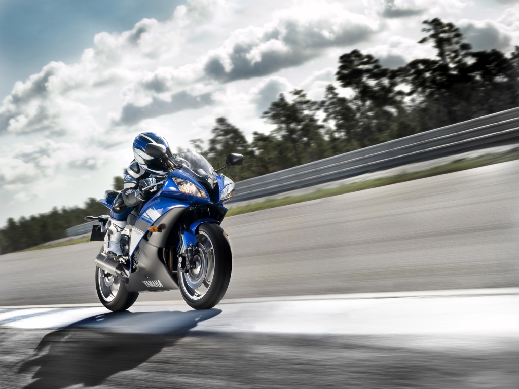 Fahrbericht Yamaha YZF-R6: Ein Racer für alle Tage 