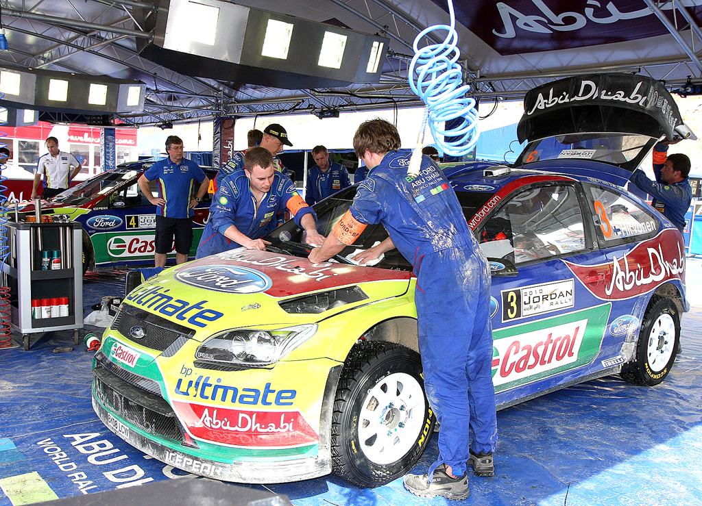 Fords Rallye-Abenteuer in Jordanien: Hirvonens Focus RS. 